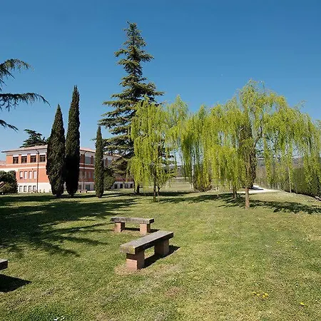 Hotel Centro Carraro Fondazione Di Religione *